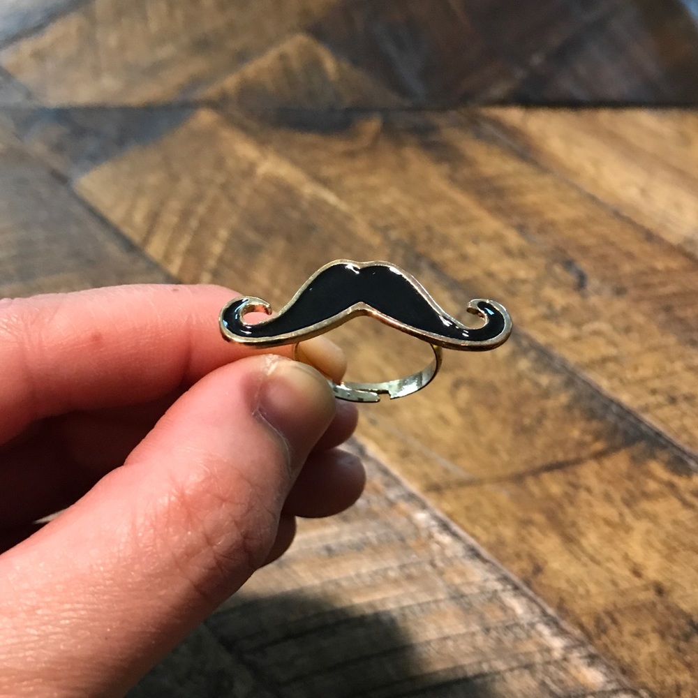 Mustache ring